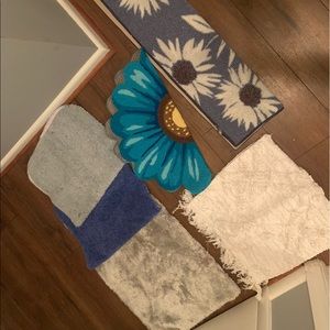 Bath rugs/rugs